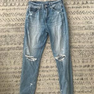 American Eagle Mom Jeans
